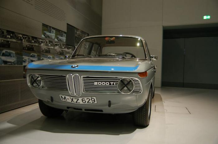  BMW (72 )