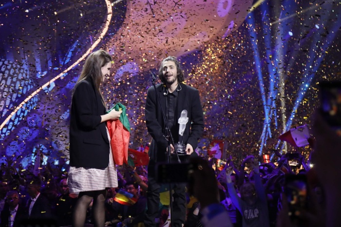 Победителем "Евровидение-2017" стал Сальвадор Собрал из Португалии (3 фото )