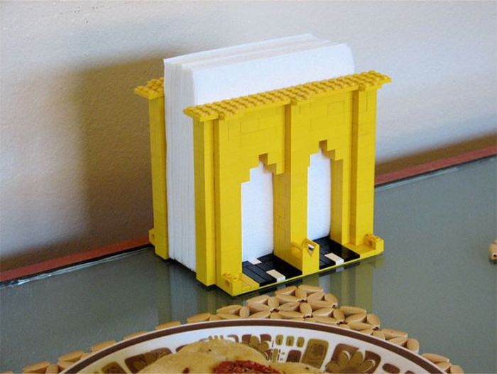 Оригинальные конструкции из деталей Lego (32 фото)