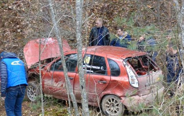 Серьезная авария на ралли в Ленинградской области (3 фото)