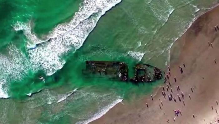 В Калифорнии найден российский корабль-призрак (3 фото)