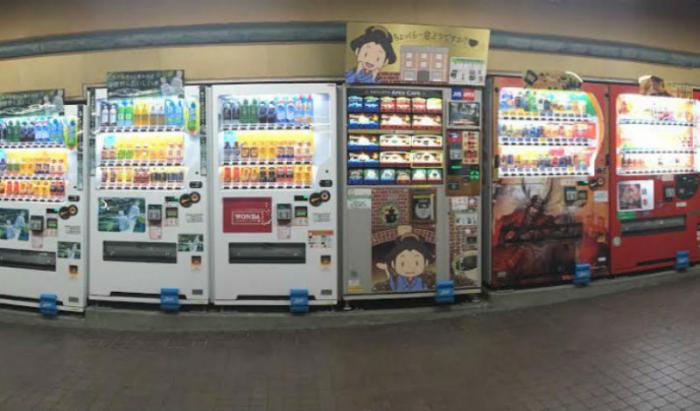 Почему в Японии много торговых автоматов (5 фото)