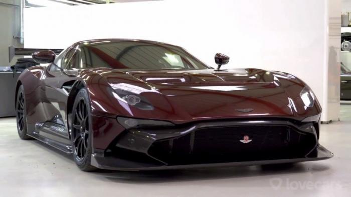 Уникальный Aston Martin Vulcan для дорог общего пользования (17 фото + видео)