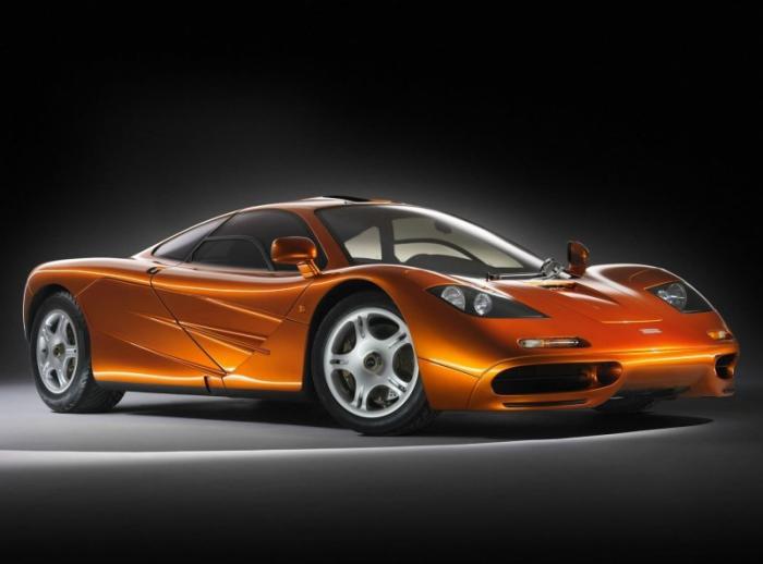  F1:  McLaren  Hyper-GT (10 )