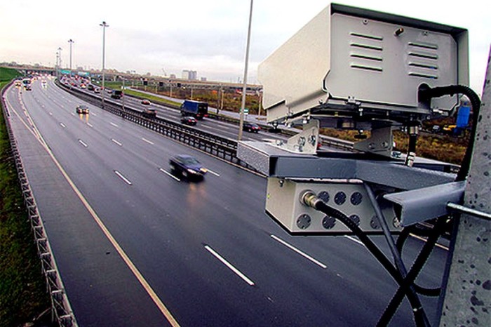 Расстояние, на котором радар определяет скорость авто (5 фото)