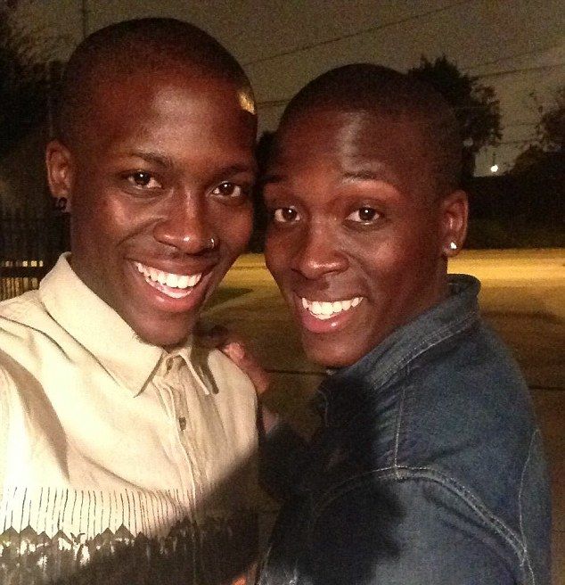 Один из братьев-близнецов стал бабой, а второй оказался геем (10 фото)