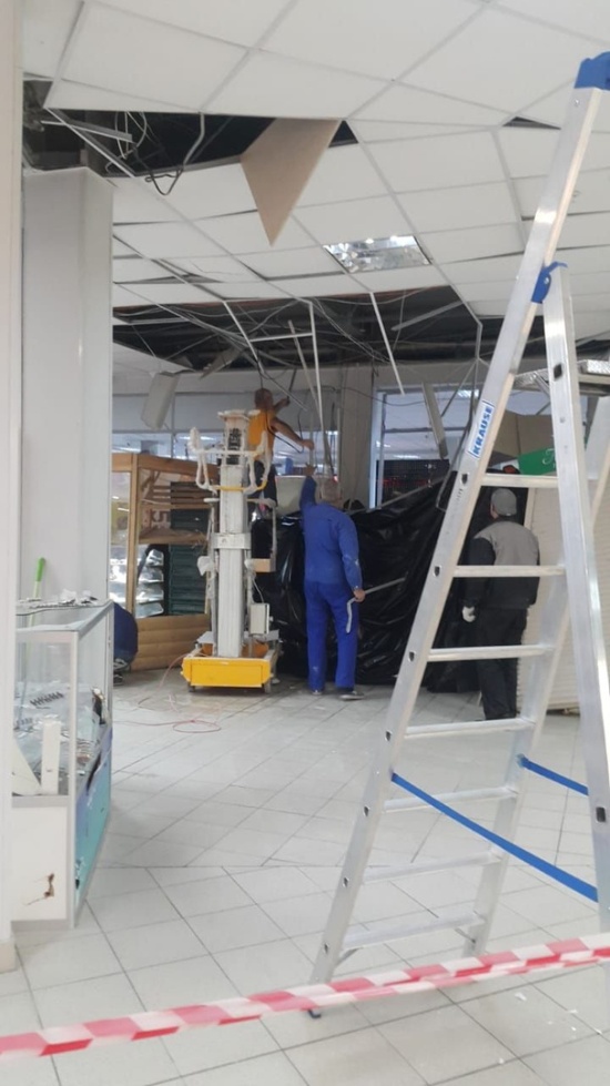 Грабители попытались взорвать банкомат в Подольске (5 фото)