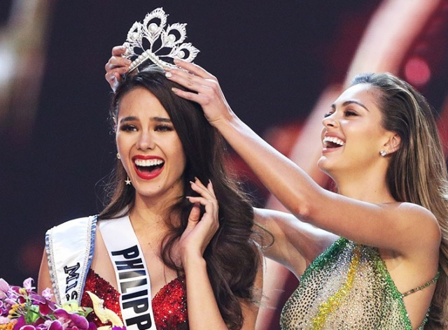 Представительница Филиппин получила титул "Мисс Вселенная" (8 фото)