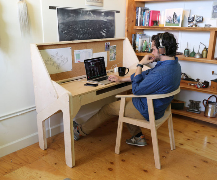 Трансформация письменного стола в стол-бар (5 фото)