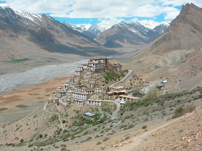 Тибетский монастырь Кей Гомпа (12 фото)