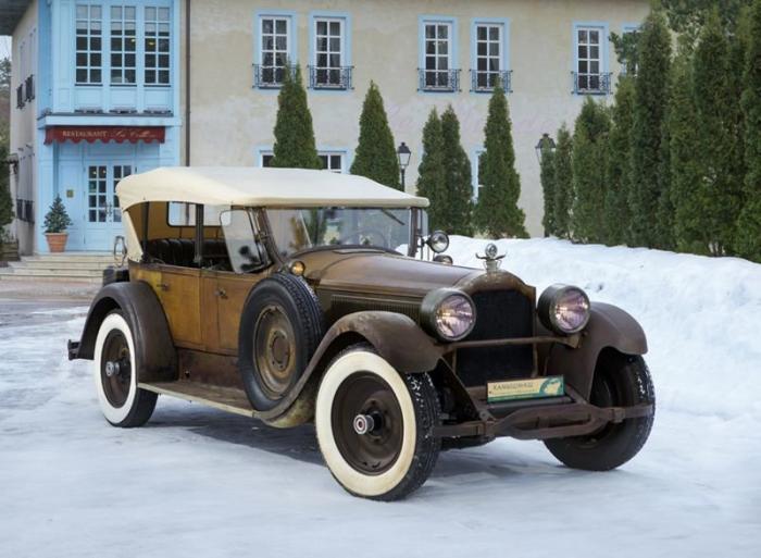 Packard 1926 :   (15  + )
