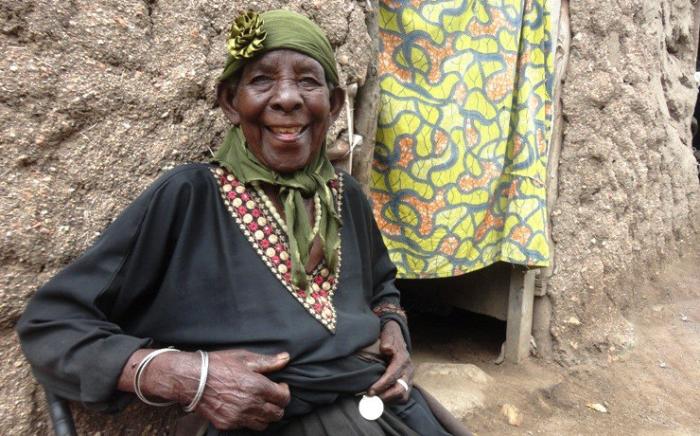 Женщина, которая спасла от геноцида сотни человек (8 фото)