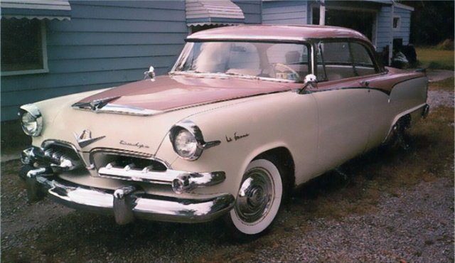 Стильный Dodge, выпущенный в 50-х годах специально для женщин(11 фото)