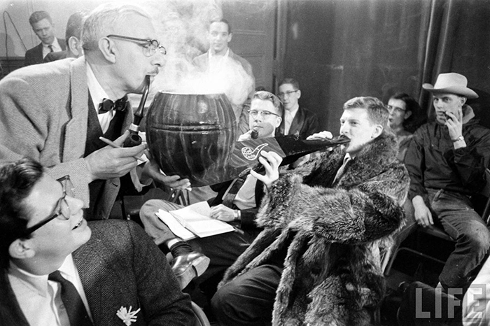 Соревнования по курению в США 50-х годов (7 фото)