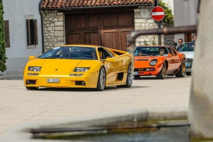 Компания Lamborghini провела собственный конкурс элегантности (33 фот