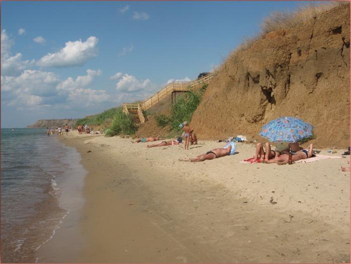Отдых в поселке Волна: пляжи, развлечения, жилье (3 фото)