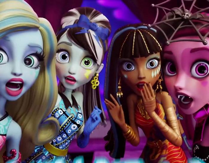      Monster High (4 )