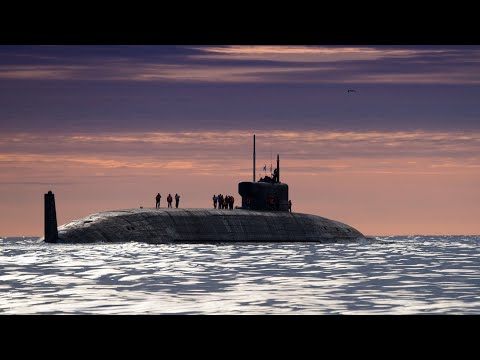 Атомный подводный ракетный крейсер «Князь Олег» в море (5 фото)