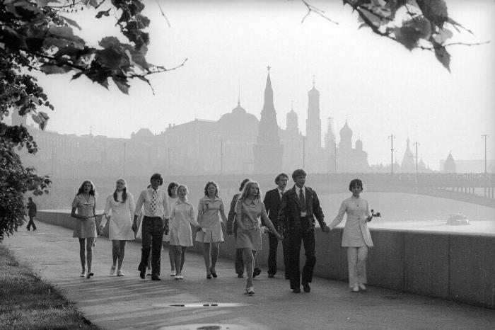 Советская молодежь 70-х: последнее поколение строителей коммунизма (23 фото)