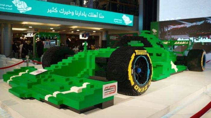          F1,   Lego (6 )