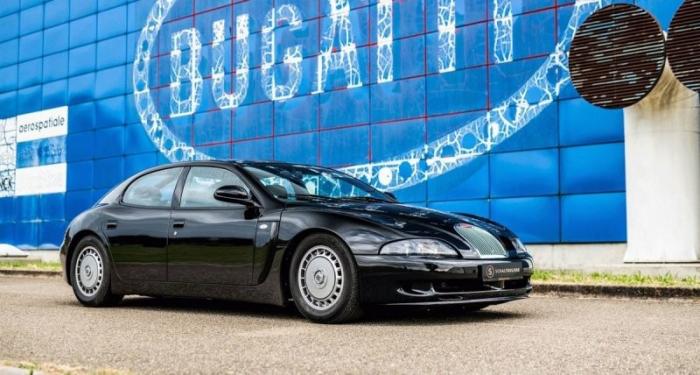Bugatti EB112       (19 )  