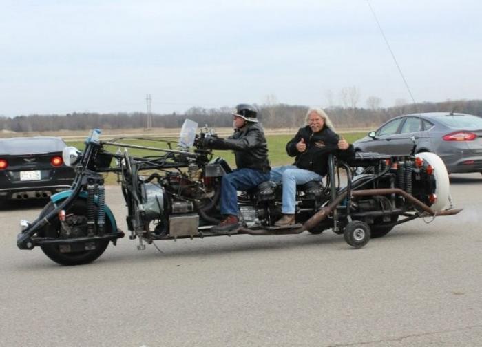 Roadog — самодельный мотоцикл-монстр весом в полторы тонны (11 фото)