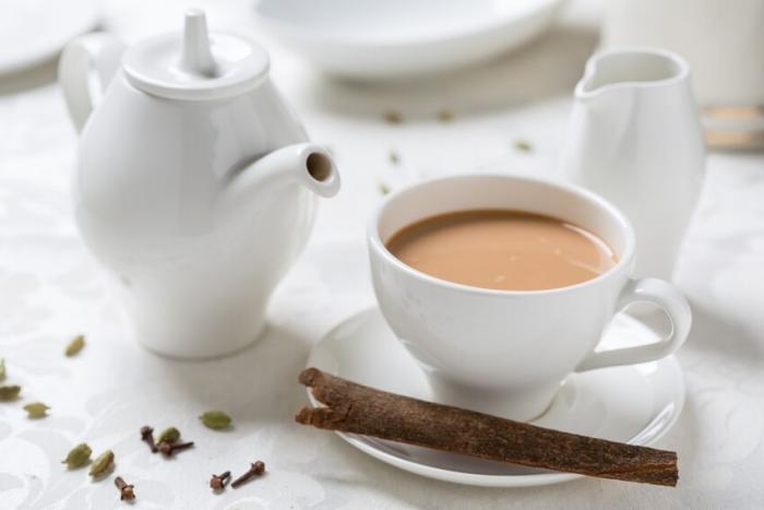 Чай с молоком: гармоничный дуэт или вынужденная мера? (2 фото)  