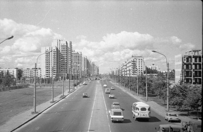  Прогулка по Ленинграду 1983 года (25 фото) 