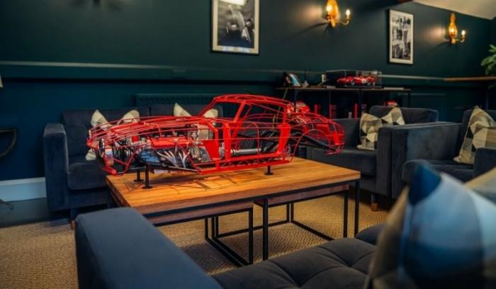  Масштабные модели двигателей Ferrari — это особый вид искусства (16 фото) 