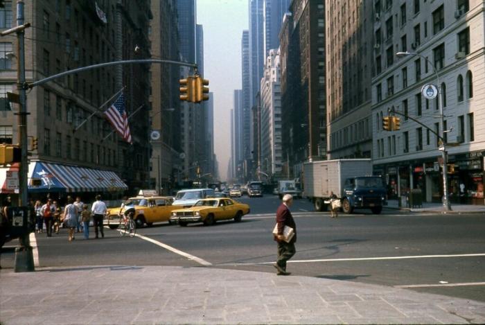 Уличные пейзажи Нью-Йорка 1970-х годов (27 фото) 