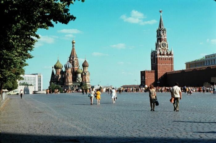  Какой была Москва в конце 70-х годов? Смотрим фотографии и переносимся в те годы (28 фото) 