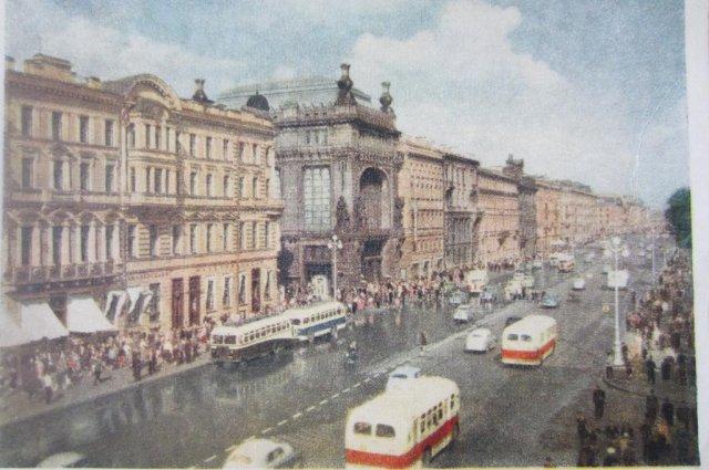 Архивные фотографии летнего Ленинграда (10 фото)