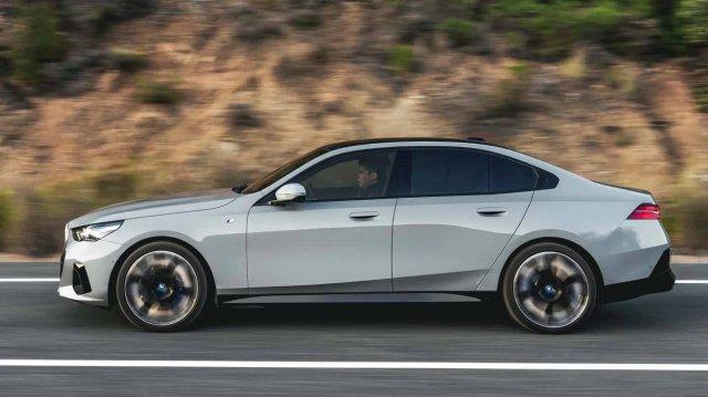 Обновленная пятая серия BMW, которая получила электрическую версию i5 (3 фото)