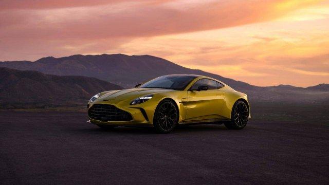 Aston Martin     :  Vantage (5 )