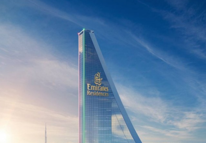  380-  Emirates Residences   (3 )