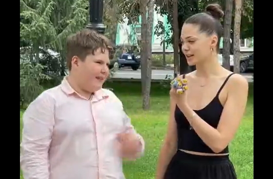 Он как будто реально казах (видео)