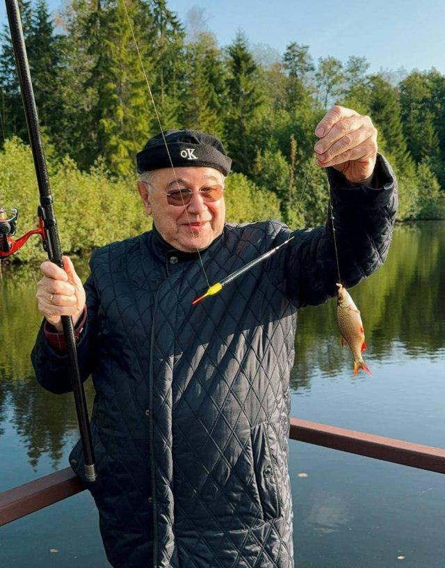   - 80:            (5 )