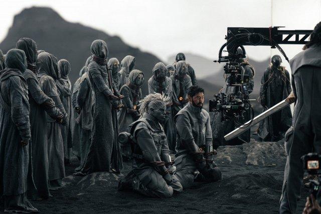 , ,       ""    (9 )