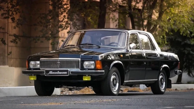  "" -   Geely Atlas:    (4 )