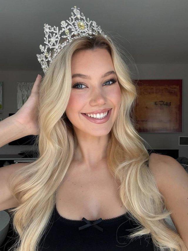 21-          2025 (4 )