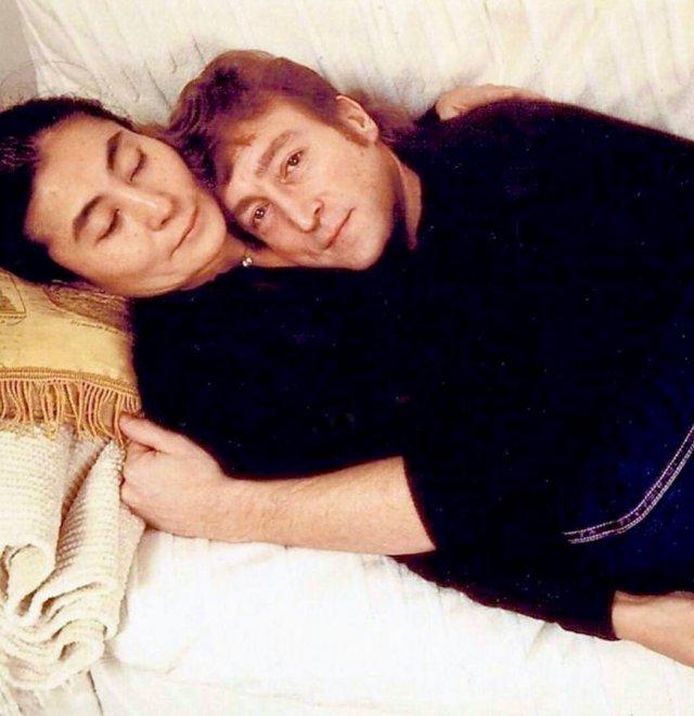 45   8   -,  22:50,     (2 )