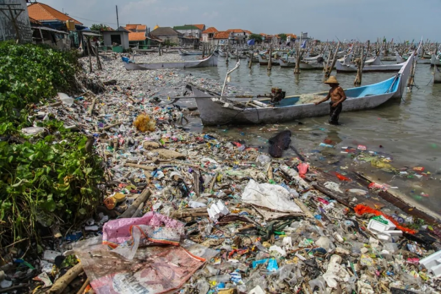Топ самых загрязнённых стран мира (14 фото)