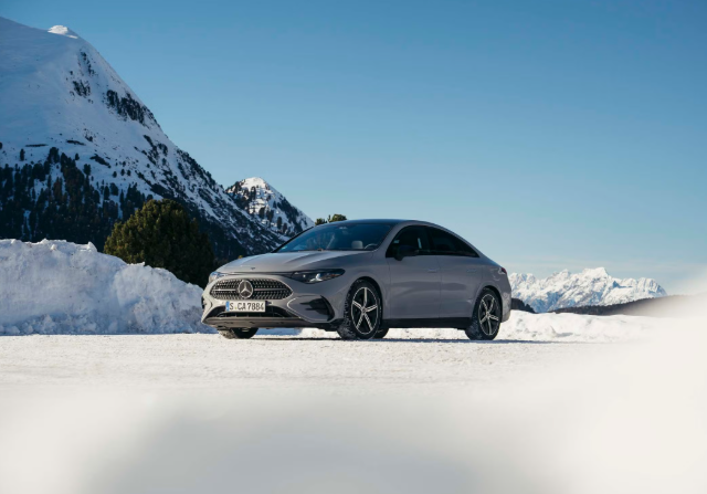 ����� Mercedes (12 ����)