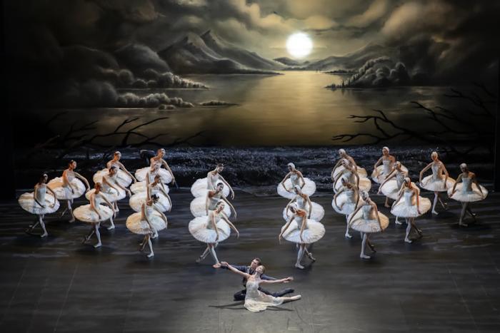 �� ������ "���������": � ������������ ������ ����� ���������� � "��������� �����" (8 ����)