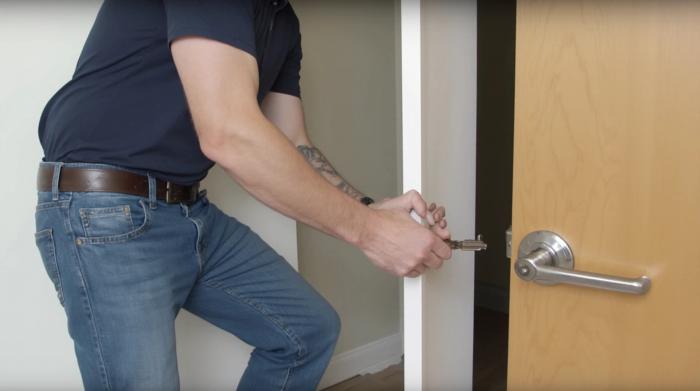 ������� ����� �� �������� � ��� ������ � ���� �������