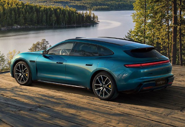 ����� ���������� �� Huawei (10 ����)