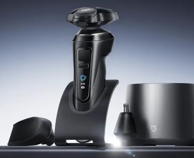 Xiaomi ����������� ����� ������ Electric Shaver Pro � ���������� ��������� � ������������ (3 ����)