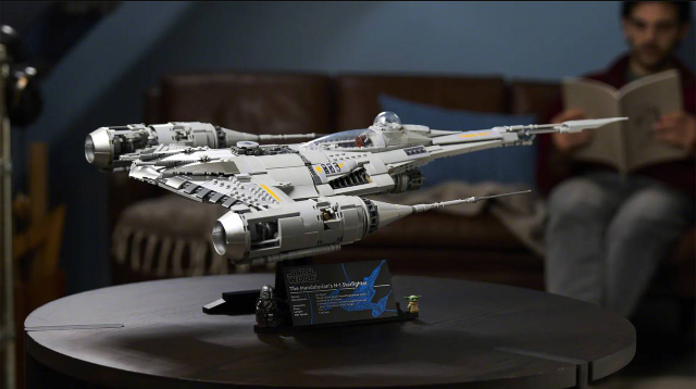 LEGO ���������� ������� ����������� ����������� �� ��������� Star Wars (4 ����)