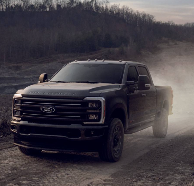 Ford Super Duty ������� �������� �����: ������������ ������ � ������������ � Carhartt (7 ����)