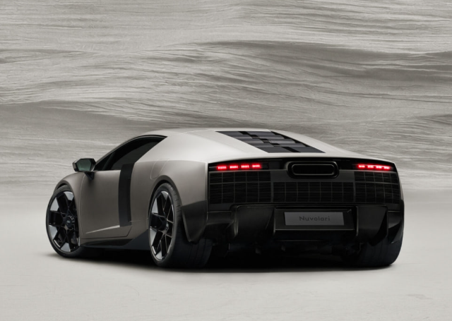 ����������� �������� ������ � ������ ����: Audi ����������� �������� 1001-������� �������� Nuvolari (4 ����)